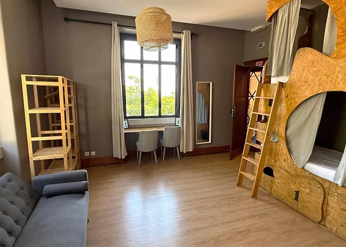 Sunset Destination Hostel