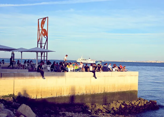 Sunset Destination Lissabon