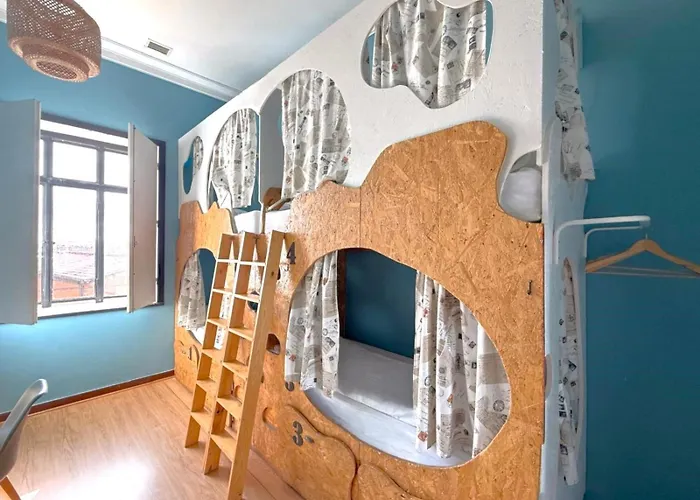 선셋 데스티네이션 호스텔 *