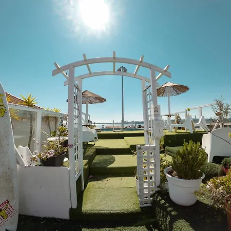 Sunset Destination Hostal Lisboa