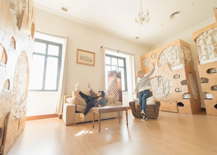 Hostal Sunset Destination Lisboa