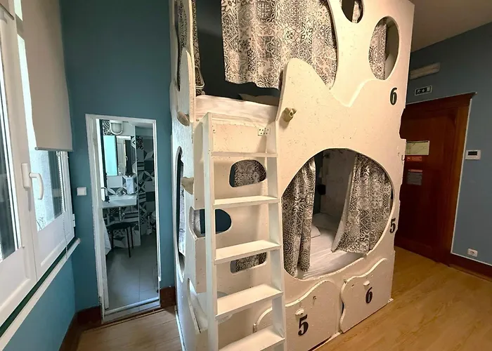 Hostal Sunset Destination