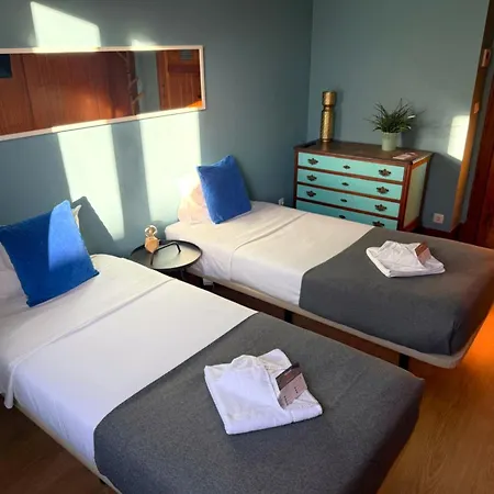 Sunset Destination Hostel Lizbona