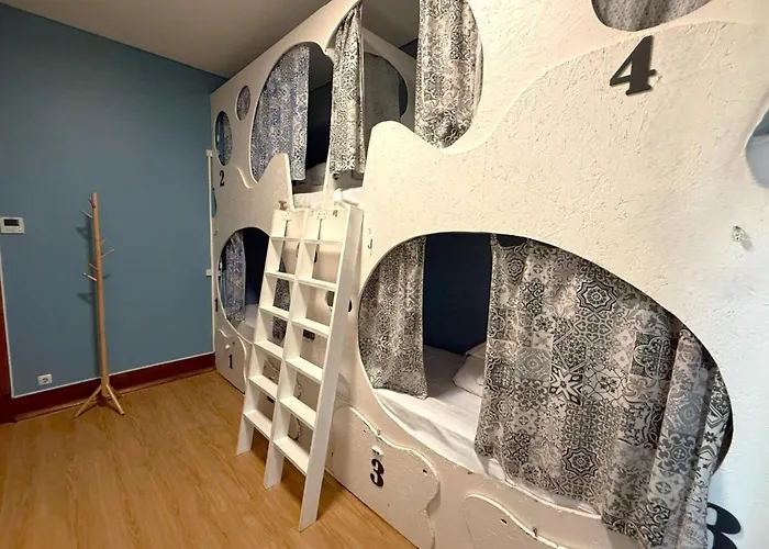 Sunset Destination Hostel *